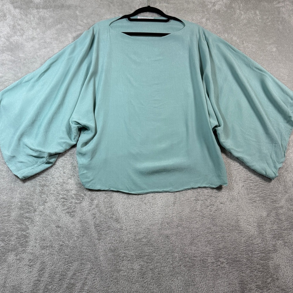 Manaola Hawaii Top Women O/S Plus Green Boat Neck Batwing Sleeve